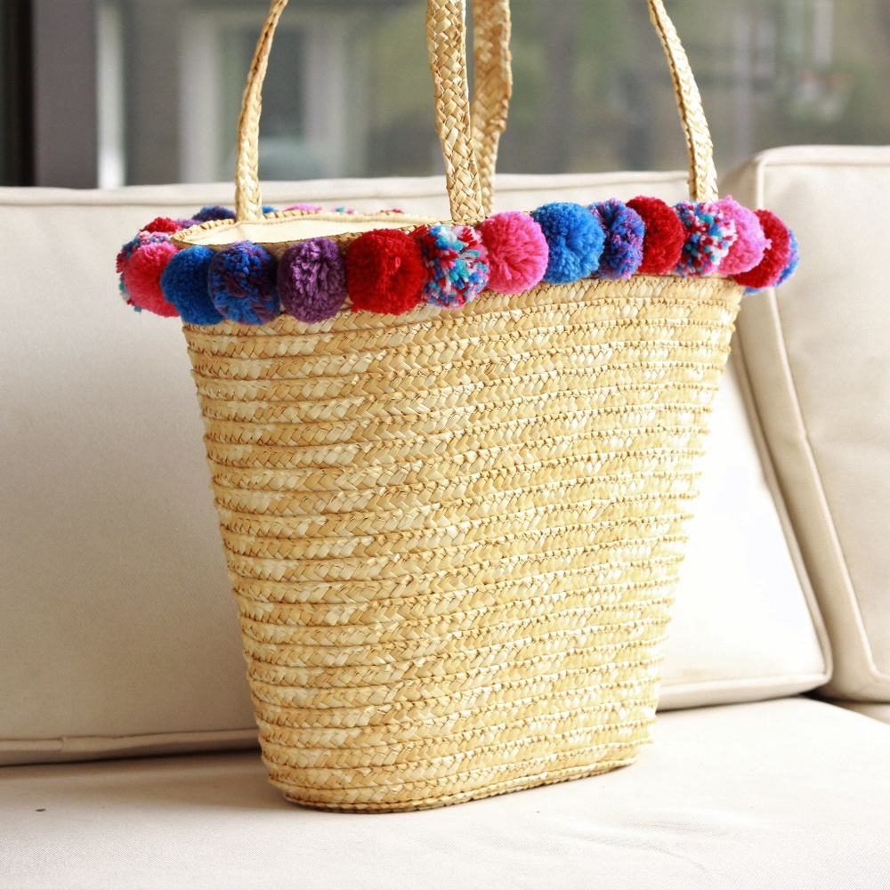 Straw pom beach tote NEW